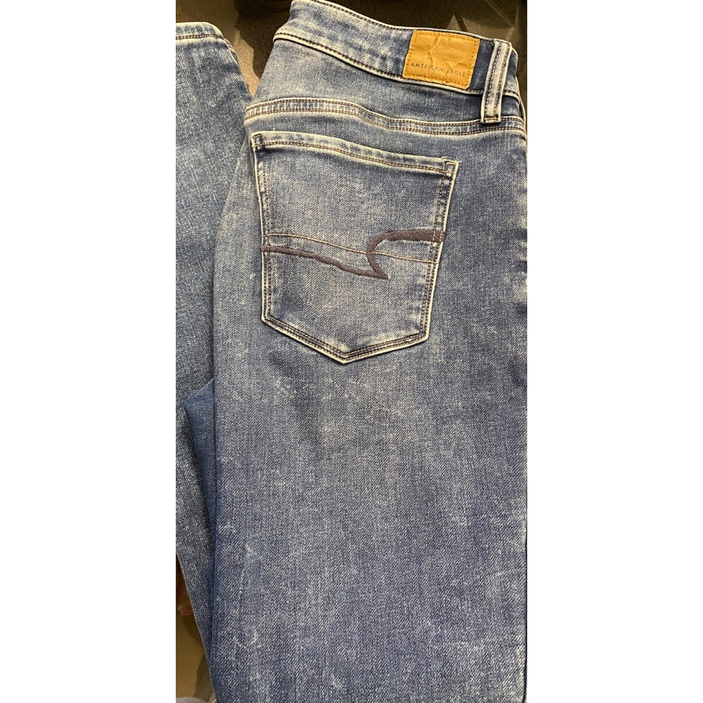 Women’s American Eagle Jeans